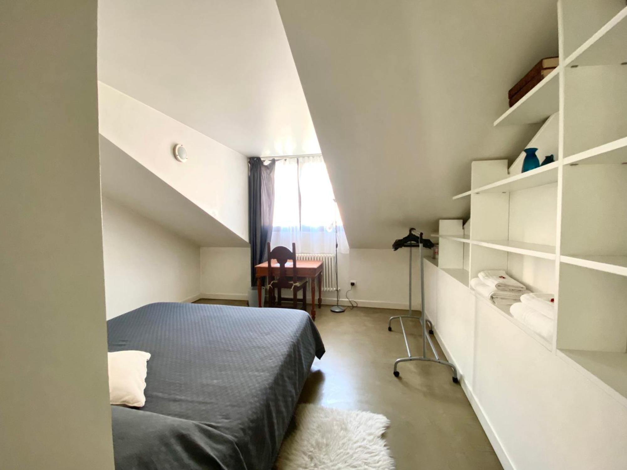 Sant Ambrogio Courtyard Room In Shared Flat Mailand Exterior foto
